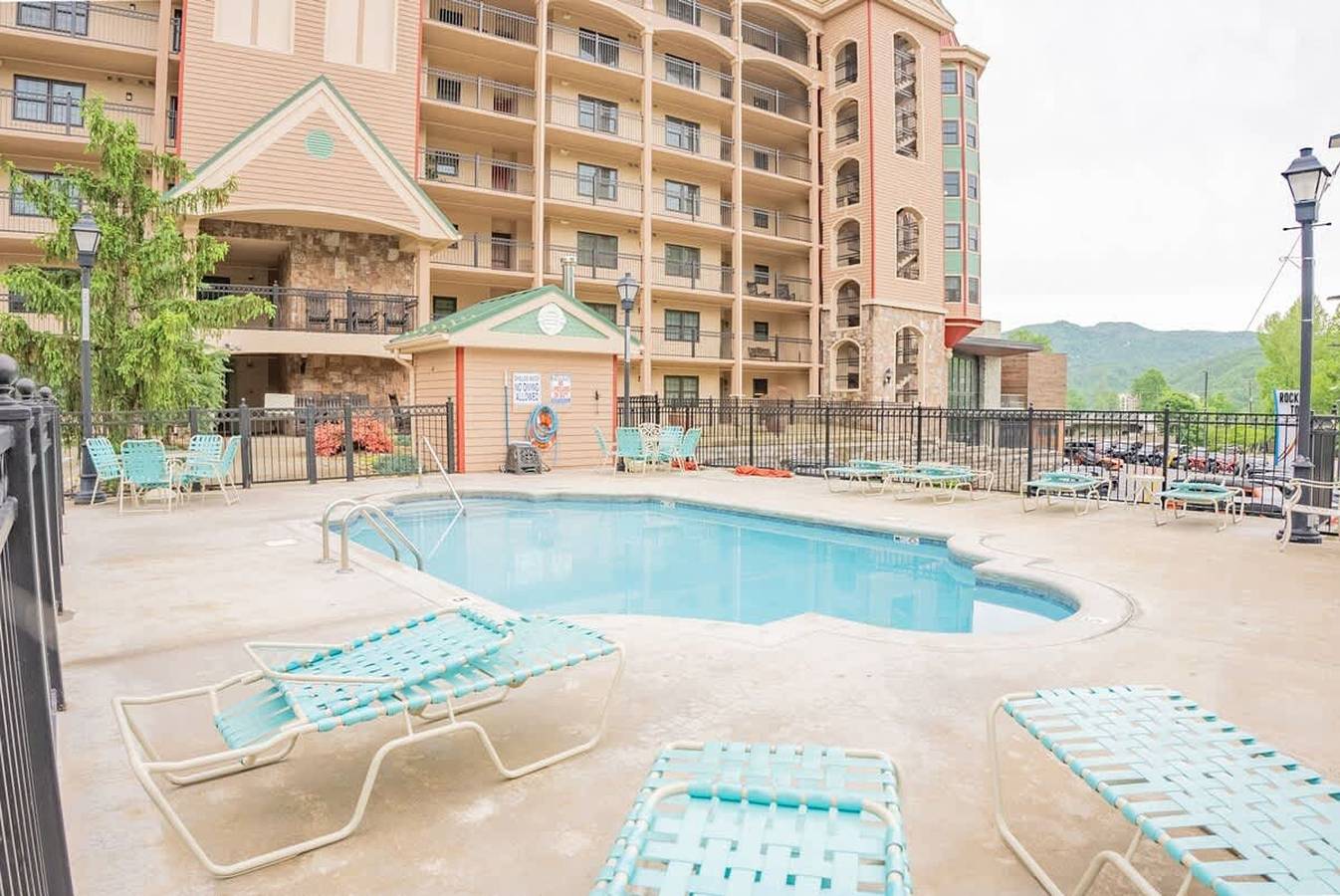 Apartamento inteiro, Gatehouse Condo by Beyond Expectations with Views in Gatlinburg, Condado de Sevier
