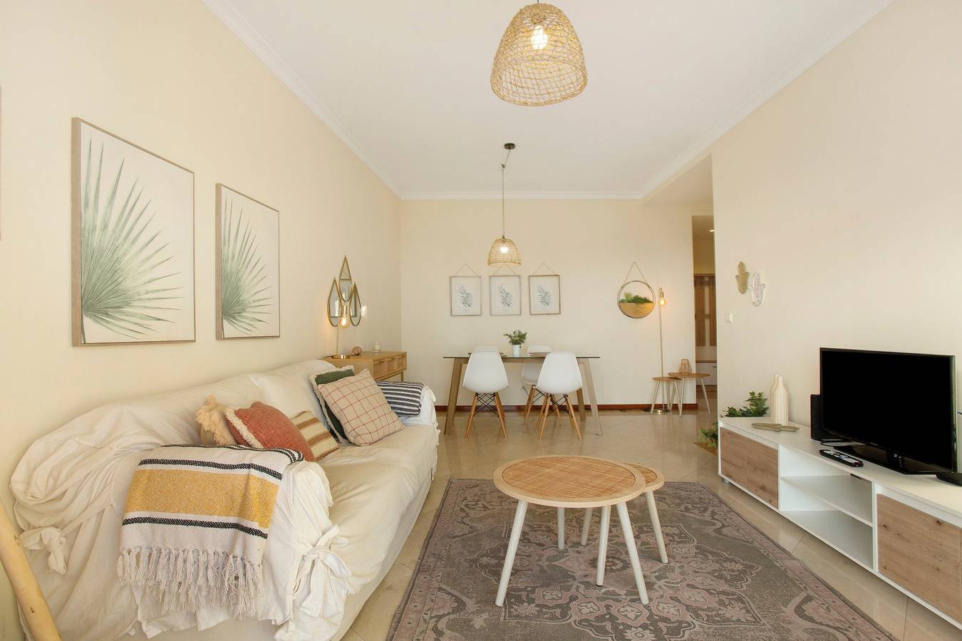 Ganze Wohnung, Apartment 'Sea View' mit Meerblick, Balkon und Wlan in São Martinho, Madeira