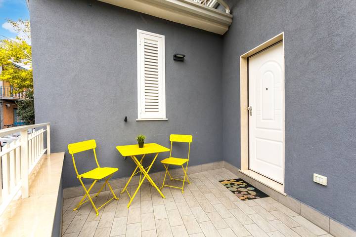 Hel lejlighed, ‘Oasis By Ziira’ Apartment with Private Terrace, Wi-Fi and Air Conditioning in Belpasso, Etna