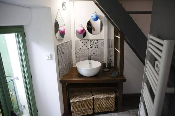 Gîte pour 2 personnes, avec vue et jardin à Saint-Aulaye - 4