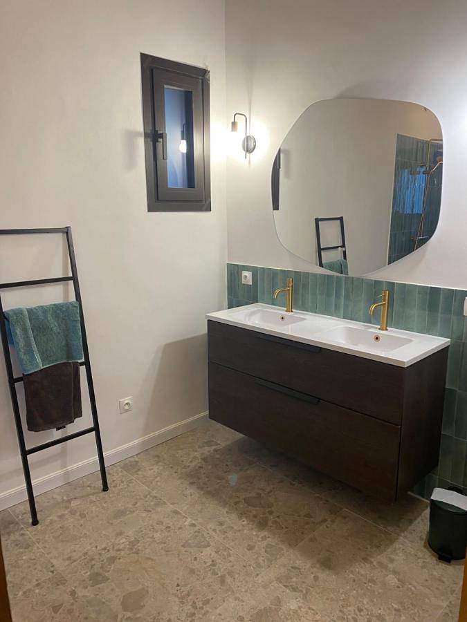 Location de vacances pour 7 personnes, avec jardin à Avèze (Languedoc-Roussillon) - 3