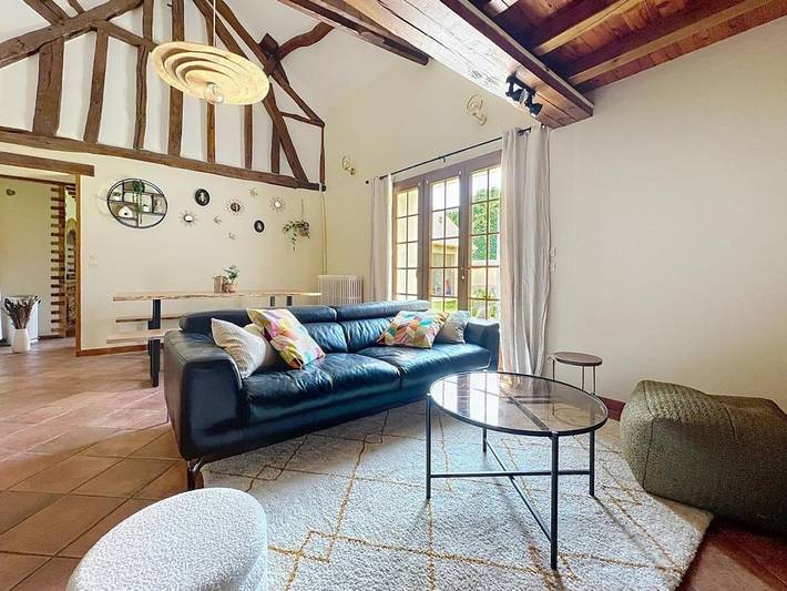 Location de vacances pour 6 personnes, avec Terrasse à Autheuil-Authouillet