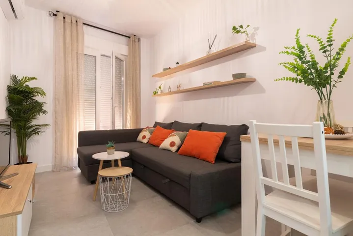 Apartamento de vacaciones para 3 personas, con vistas y balcón - 1