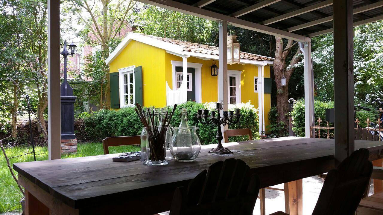 Ganze Wohnung, Beletage – Wohnen mit Geschichte und Haltung in Emden, Nordseeküste