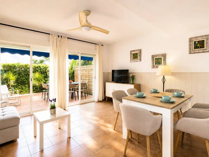 Villa pour 6 personnes, avec Terrasse ainsi que Jardin et Piscine à Salou