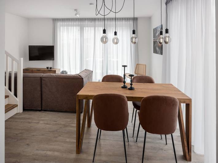Villa für 4 Personen, mit Terrasse in Zeeland