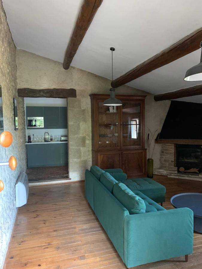 Maison de vacances pour 4 personnes, avec Terrasse ainsi que Jardin et Piscine