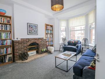 Holiday Rental for 6 People in Hastings, High Weald, Photo 3