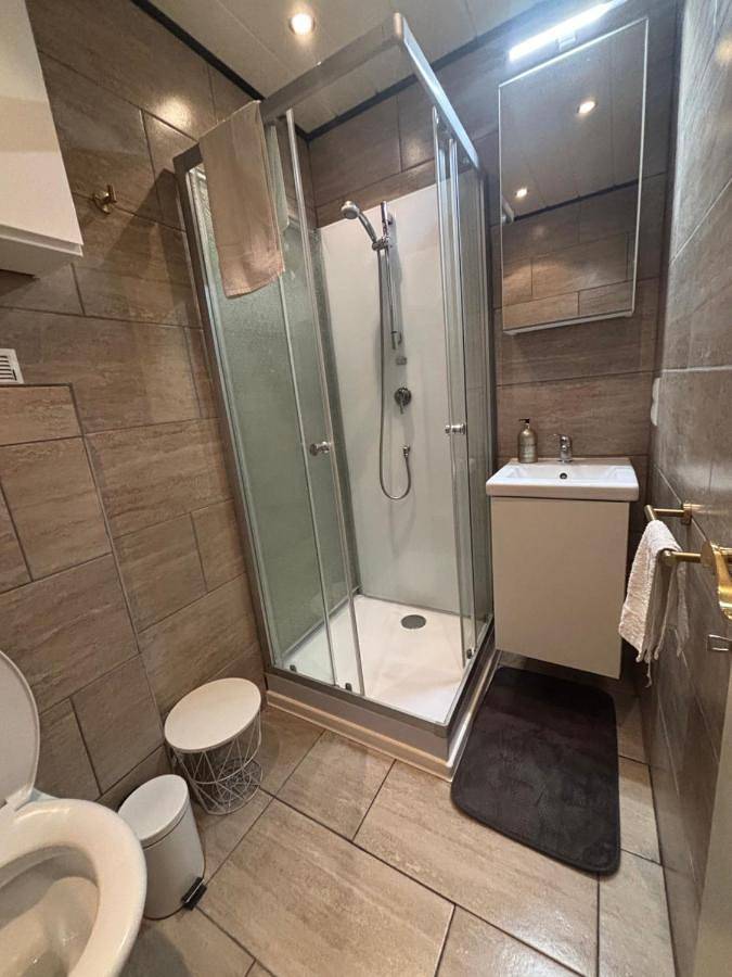 Ferienwohnung für 2 Personen, mit Ausblick und Terrasse in Schwaz - 3