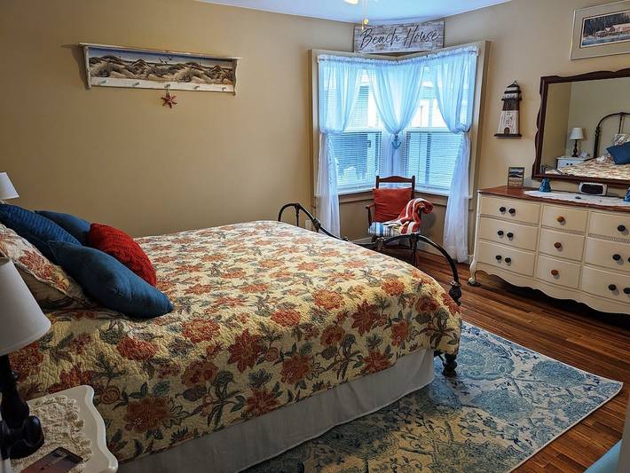 Vacation rental for 6 people, with terrace and yard in Brookings