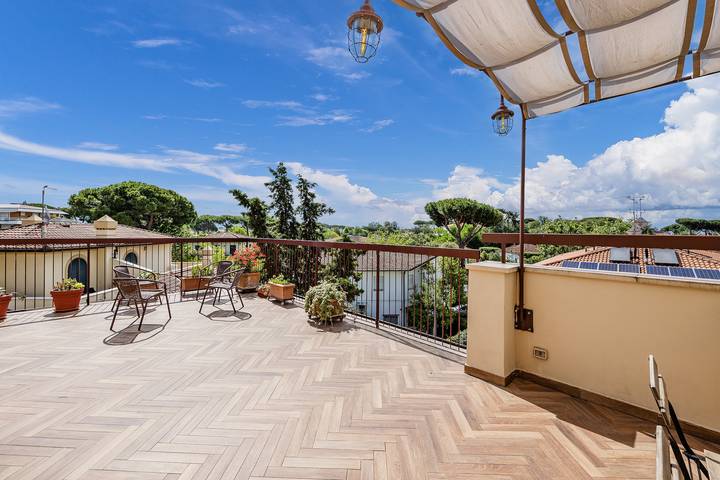 Ferienwohnung für 4 Personen, mit Terrasse in Forte dei Marmi - 2
