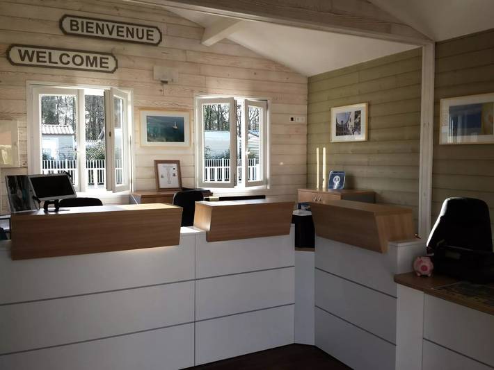 Camping für 2 Personen, mit Pool und Terrasse in der Charente-Maritime - 4