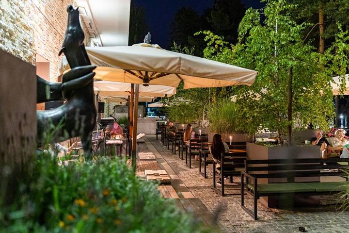 Hotel für 2 Personen, mit Garten und Whirlpool sowie Sauna in Zlatibor