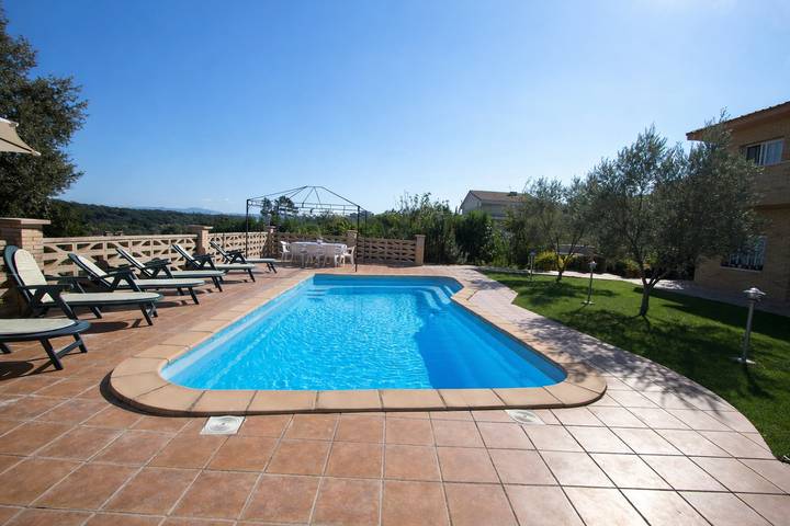 Casa rural para 10 personas, con jardín en Sils - 4