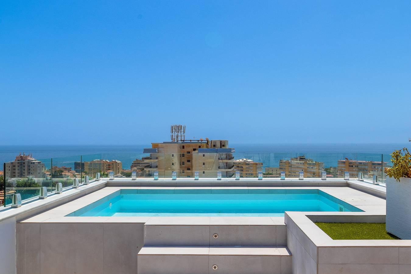 Entire apartment, Casa Montemar - Private swimming pool in Montemar Torremolinos, Torremolinos