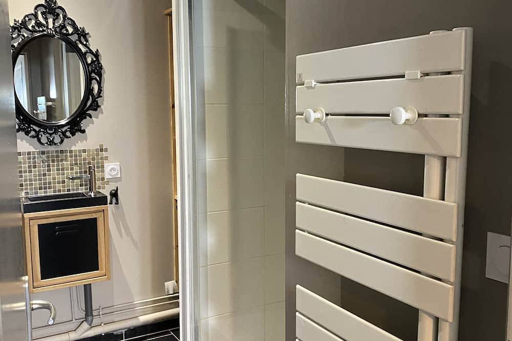 Apartamento entero, Une Annexe Avec Bureau Pour Télé Travail in Región de Rouen