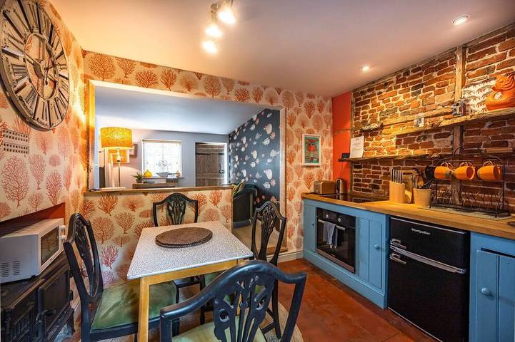 Cottage for 4 people, with garden in Thornham