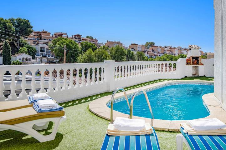 Chalet para 6 personas, con jardín en Sierramar