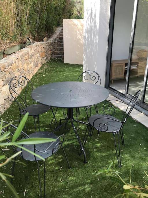 Gîte pour 4 personnes, avec terrasse dans Plage Coupereau - 4