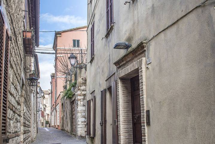 Appartamento intero, S159 - Sirolo, monolocale nei vicoli in Sirolo, Riviera del Conero