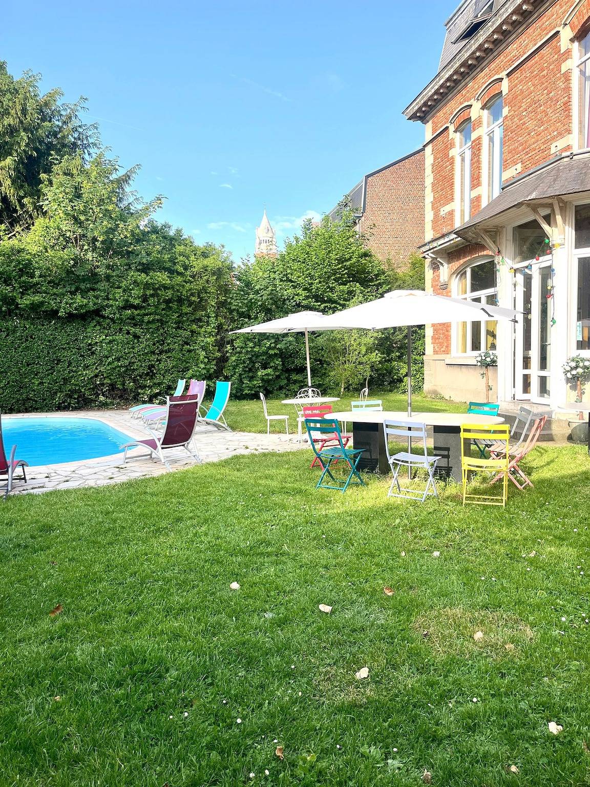 Maison confortable avec piscine privée à Bailleul in Bailleul, Région de Dunkerque