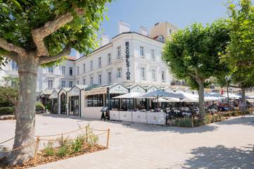 Hôtel pour 2 personnes, avec terrasse et vue dans Vieux Port (Saint-Raphaël)