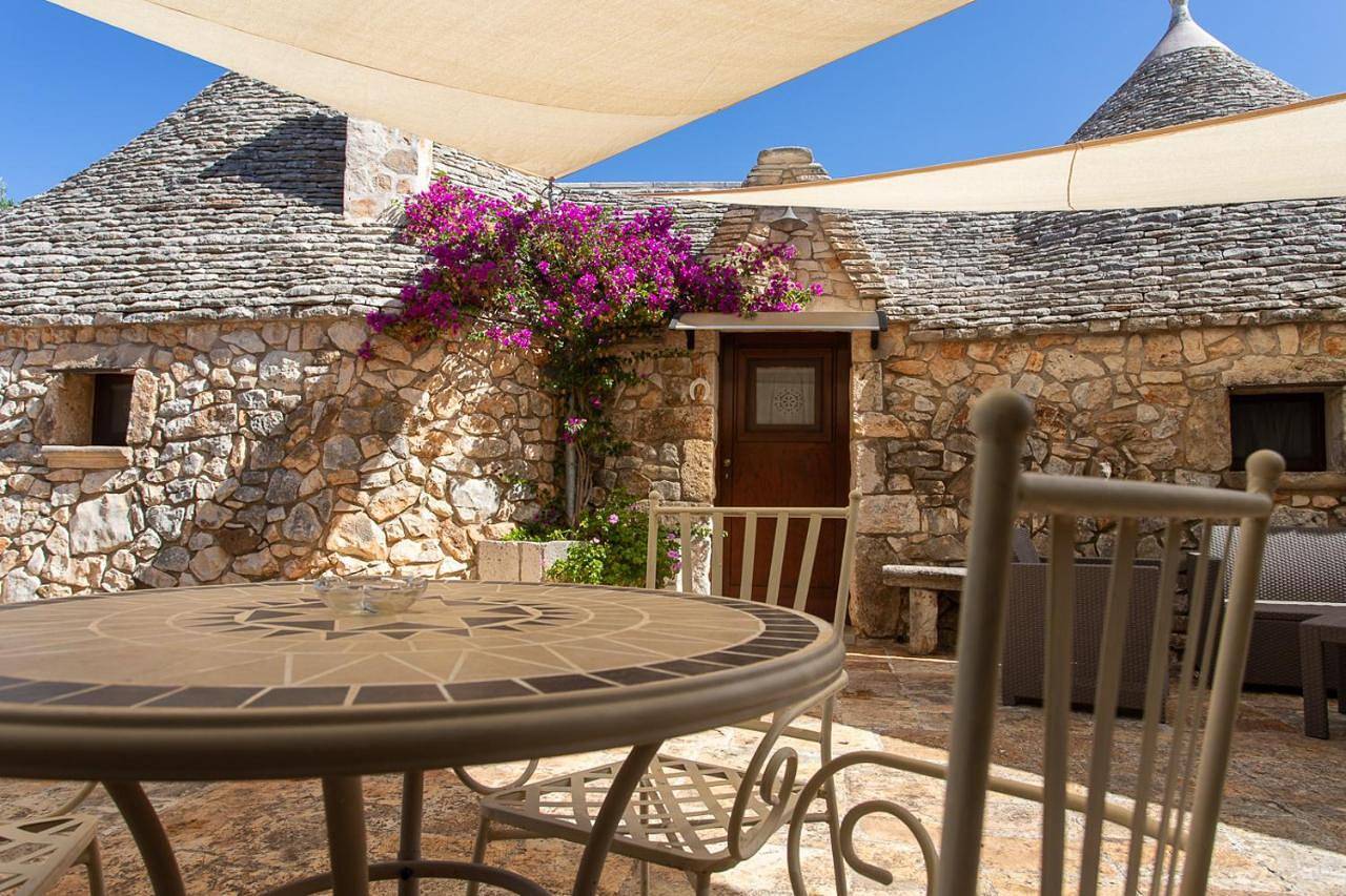 Tenuta Mastricale con piscina - Torre Antica e Trullo in Putignano, Provincia di Bari