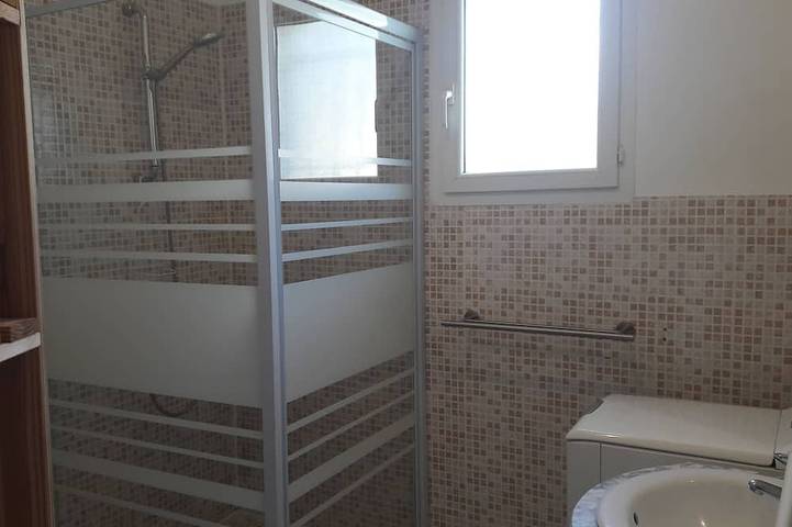 Gîte pour 3 personnes, avec piscine et jardin, animaux acceptés à Saint-Maurice-d'Ibie - 3