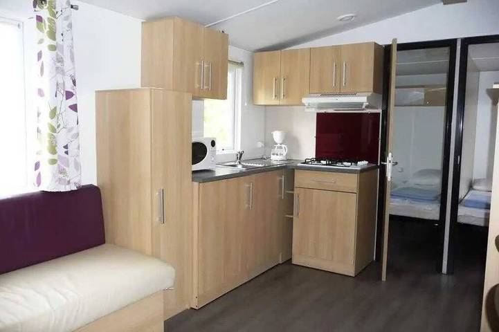 Zecamping 4 étoiles familial espace aquatique tente Tv 25m2 in Azur (desambiguación), Côte d’Argent