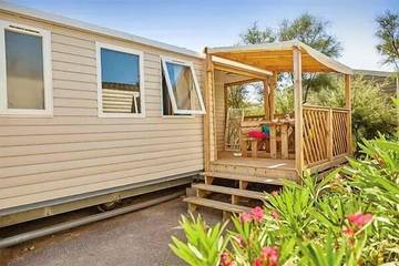 Mobil home pour 4 personnes à Nages
