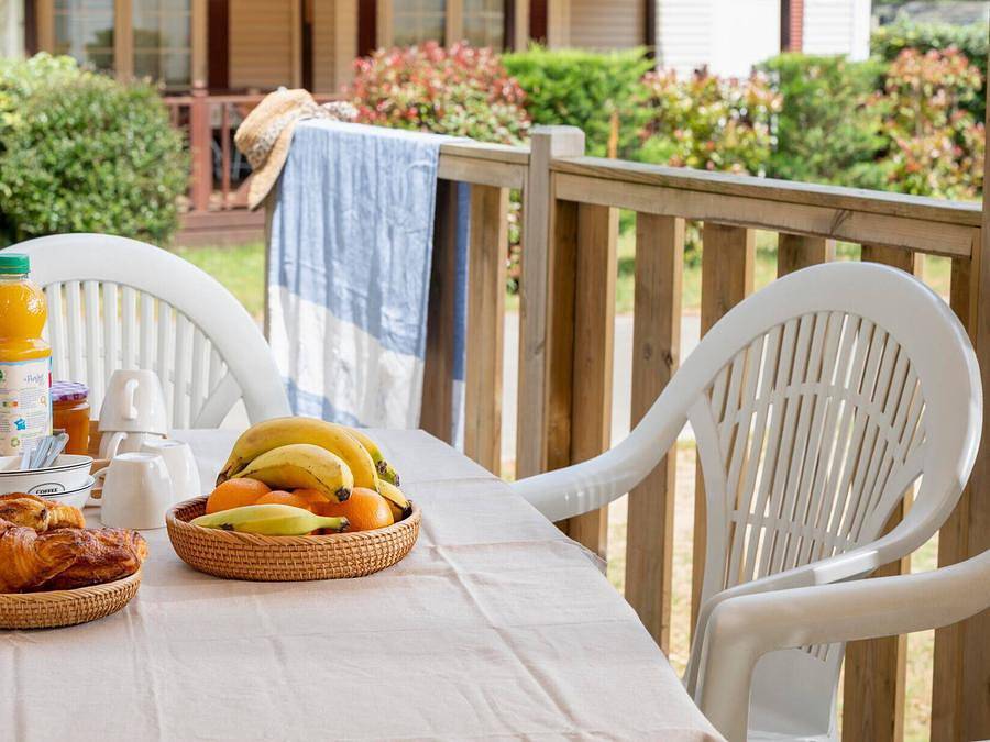 Camping Les Lacs du Verdon - Mobile home 5 persons - Mobile-home | Comfort | 2 Bedrooms | 5 Pers. | Raised terrace | 2 bathrooms | Air-con. in Régusse, Brignoles region