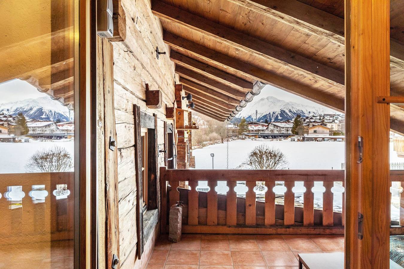 Apartamento inteiro, Apartamento 'Kracherlemoos' com vista para a montanha, terraço partilhado e acesso Wi-Fi in Seefeld in Tirol, Innsbruck-Land