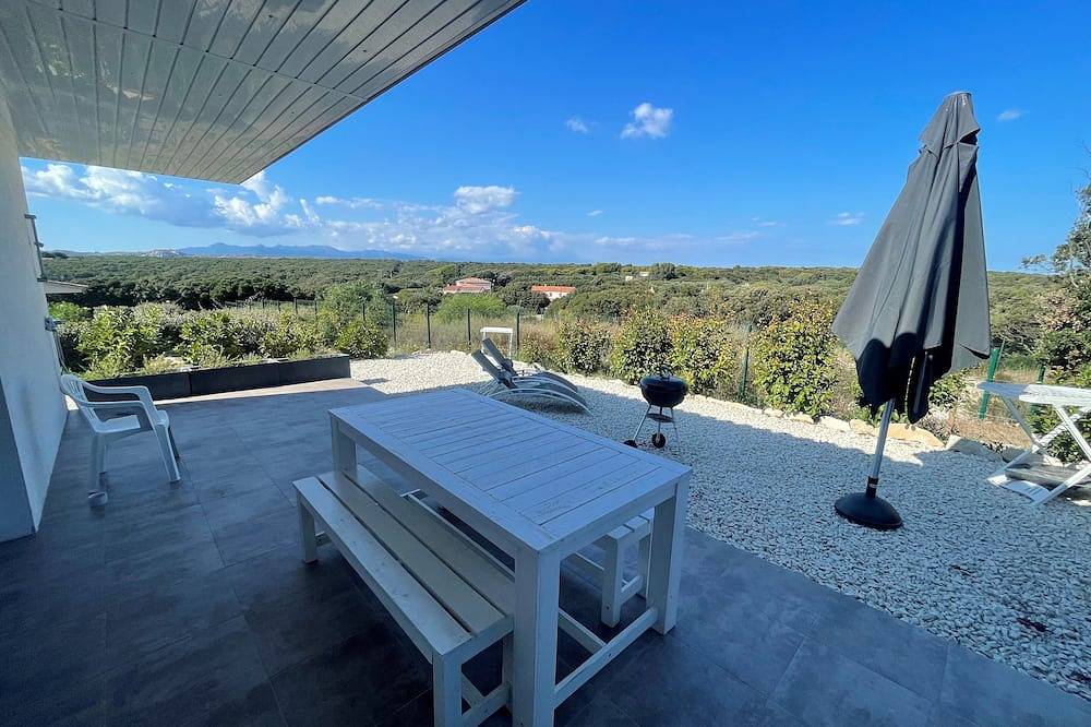 Villa met airconditioning 9 personen met verwarmd zwembad in residentie in Bonifacio, Sartène en omgeving