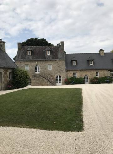 Chambre d’hôte pour 2 personnes, avec jardin à Ploumilliau