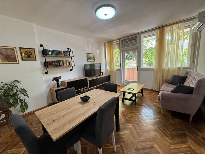 Ferieleilighet for 8 personer, med utsikt og balkong / terrasse i Split