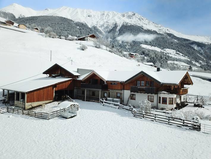 Ferienwohnung für 6 Personen, mit Balkon und Garten, kinderfreundlich in Kaunertal