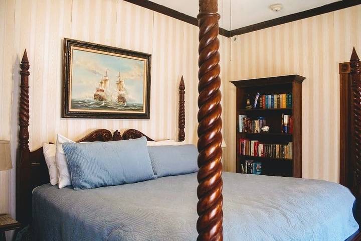 Location de vacances pour 23 personnes, avec terrasse et jardin dans Beauclair - 4