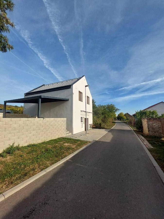 Ferienwohnung für 5 Personen, mit Terrasse und Ausblick - 1