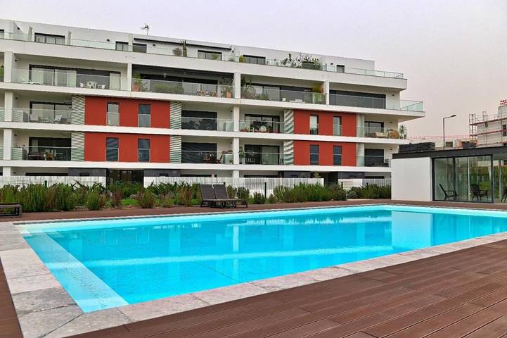 Gîte pour 6 personnes, avec jardin ainsi que piscine et vue dans Lagoa de Albufeira - 3