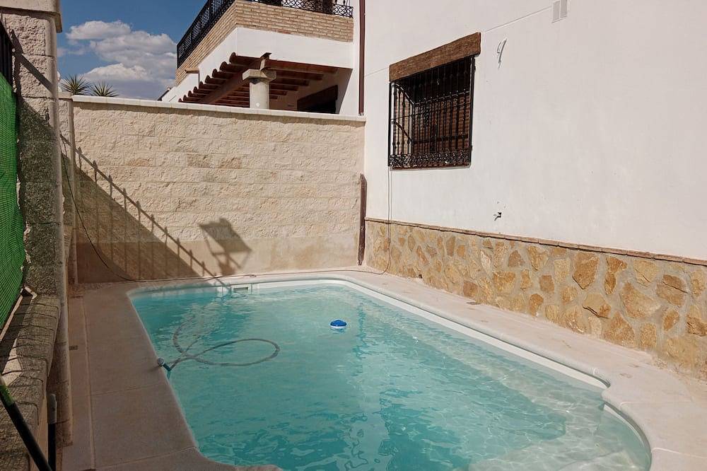 Villa Pablo, Despeñaperros in Santa Elena, Sierra Morena