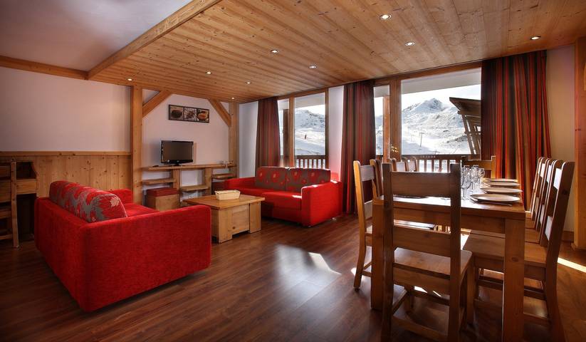 Gîte pour 10 personnes, avec sauna ainsi que balcon et piscine dans Arc 2000 - 3