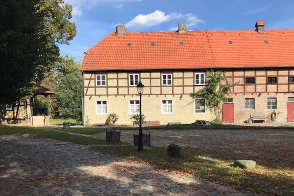 Ganze Wohnung, Ferienwohnung für Zwei auf dem Rittergut Bömitz in Rubkow, Vorpommern Greifswald