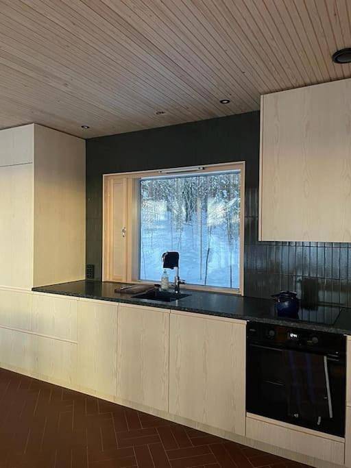 Chalet pour 5 personnes, avec sauna et jardin ainsi que vue sur le lac et vue à Rovaniemi - 3