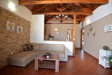 Holiday Apartment for 3 People in North Crete, Crete, Photo 3