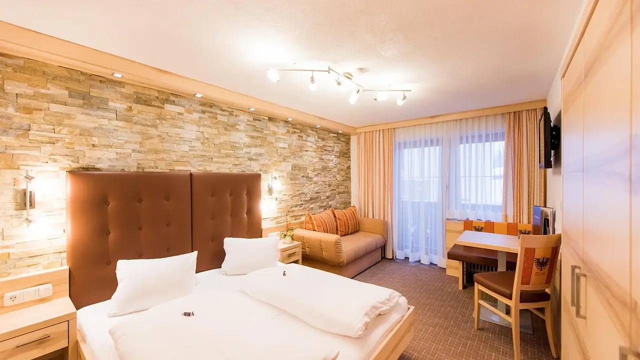 Ganze Ferienwohnung, Ferienwohnung für 4 Personen (45 m²) in Bach (Tirol) in Lechtaler Alpen, Bach