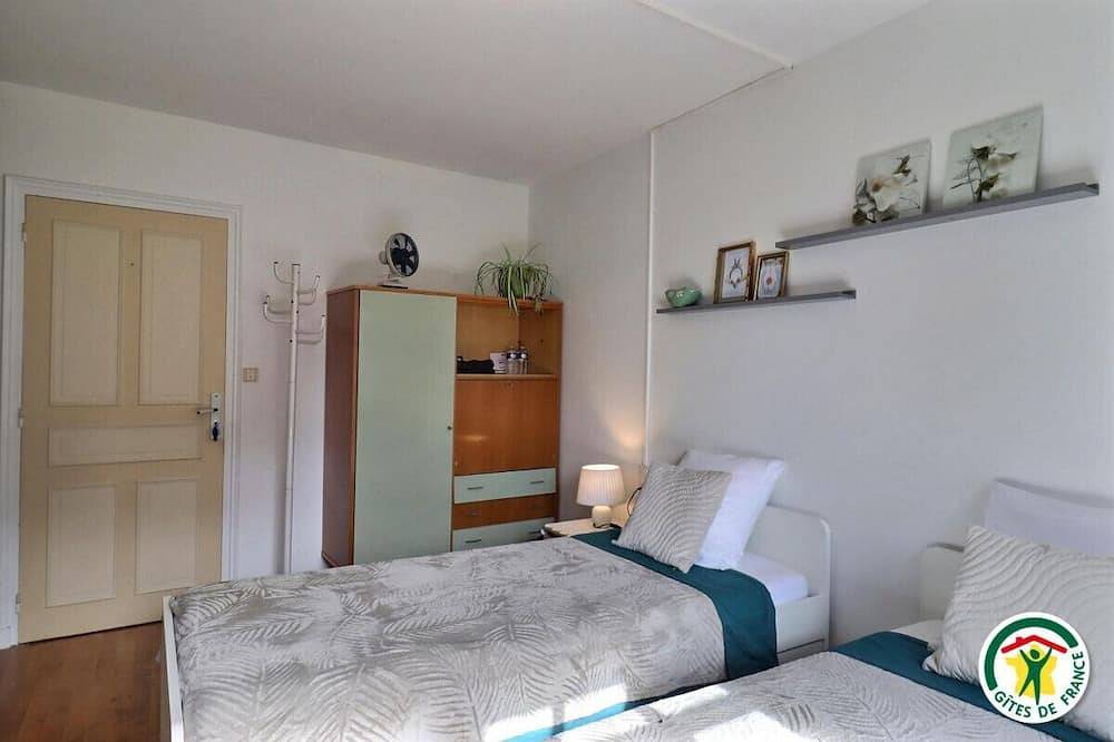 Large renovated country house, farm animals, hiking trails in Saint-Laurent-en-Royans, Parc naturel régional du Vercors