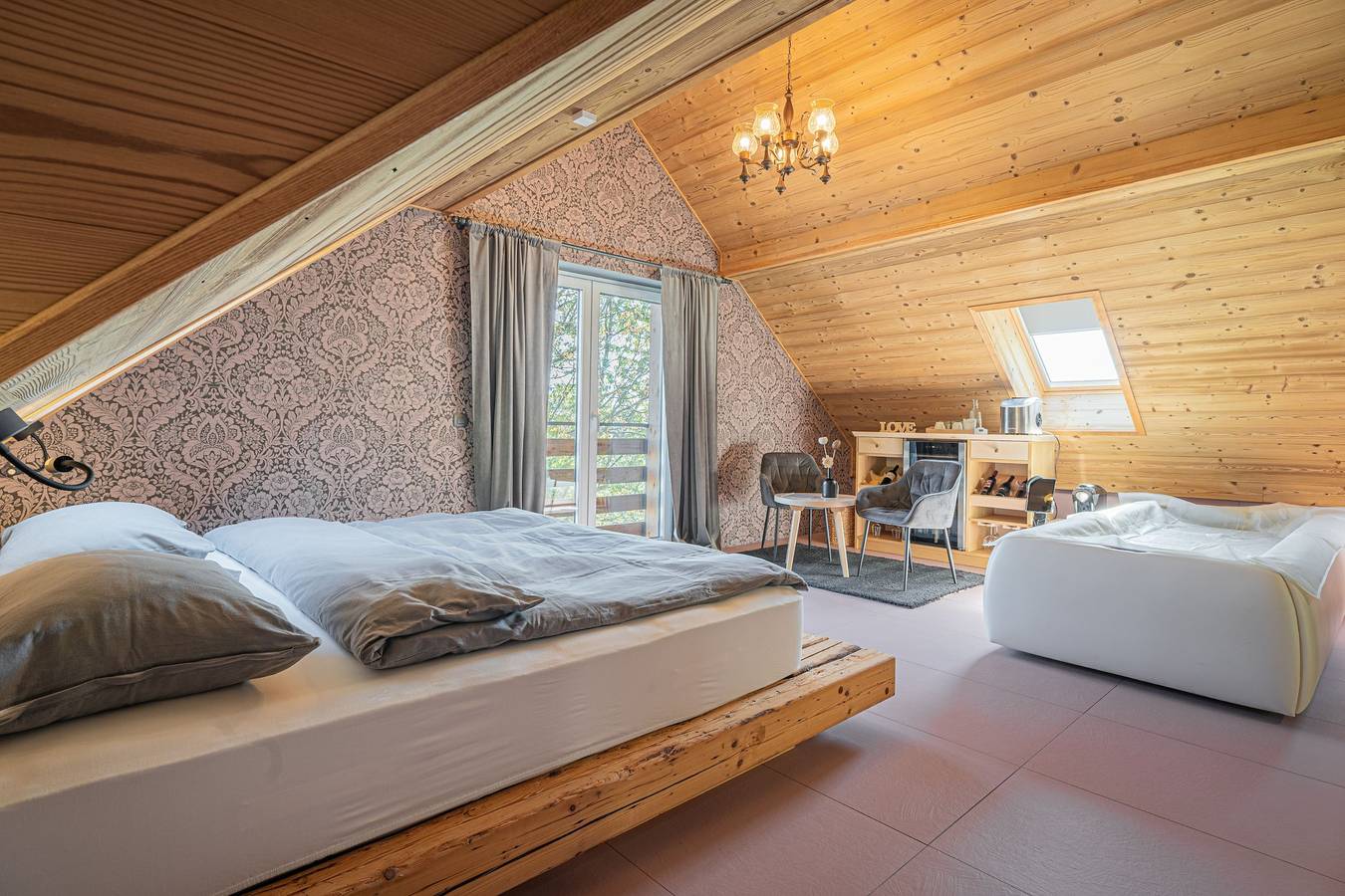 Spalnica Luxury Suite in Karawanken und Bachergebirge, Celje