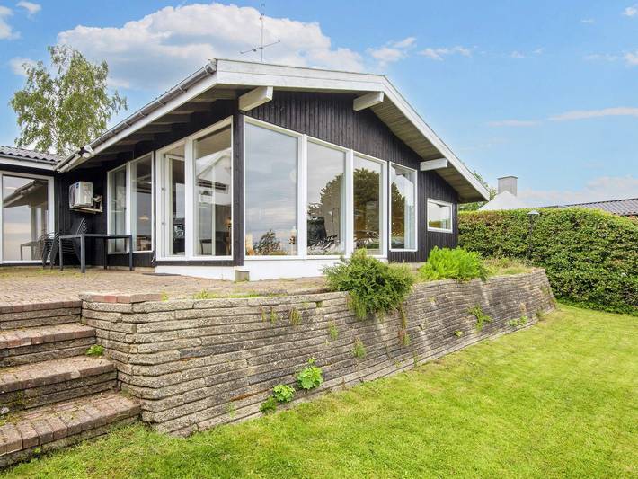 Ferienhaus für 4 Personen, mit Terrasse, mit Haustier in Mørkholt