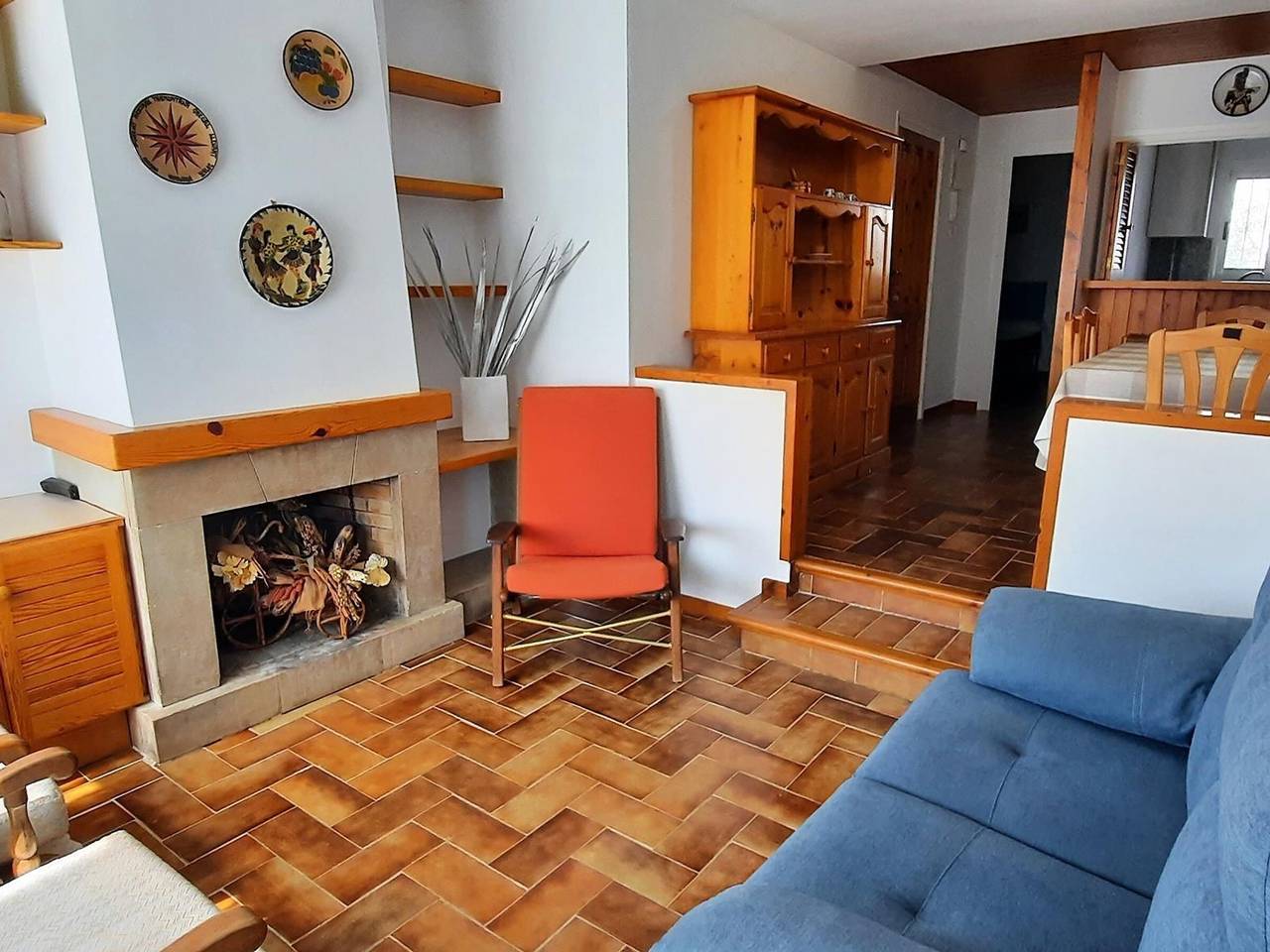 Apartamento entero, Apartamento Espacioso en Llançà Cerca de la Playa con Terraza y Acepta Mascotas in Llansá, Alt Empordà