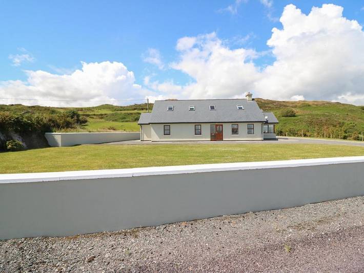 Ferienhaus für 8 Personen, mit Garten und Ausblick in Skibbereen-West Cork